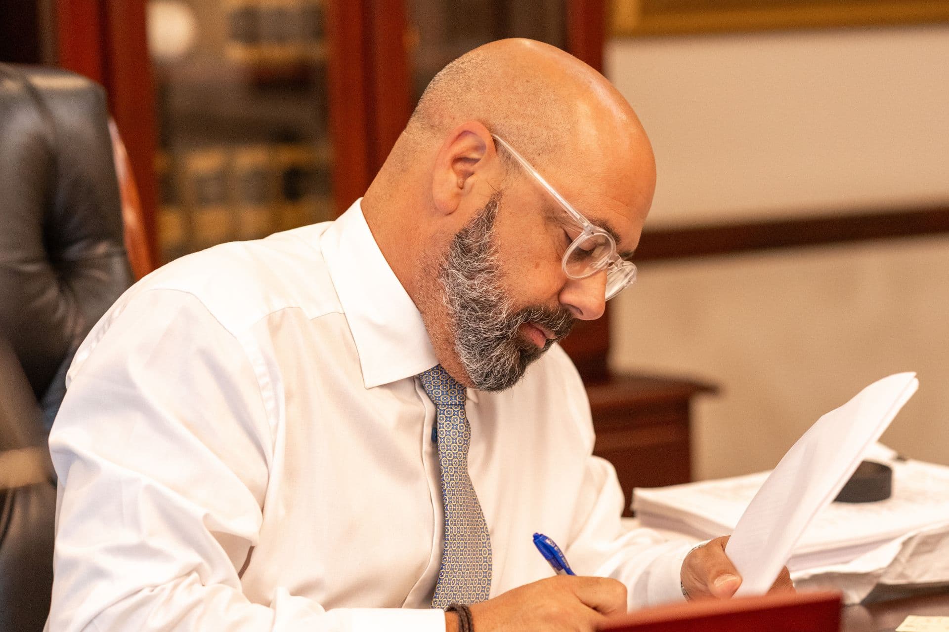 Jorge E. Silva